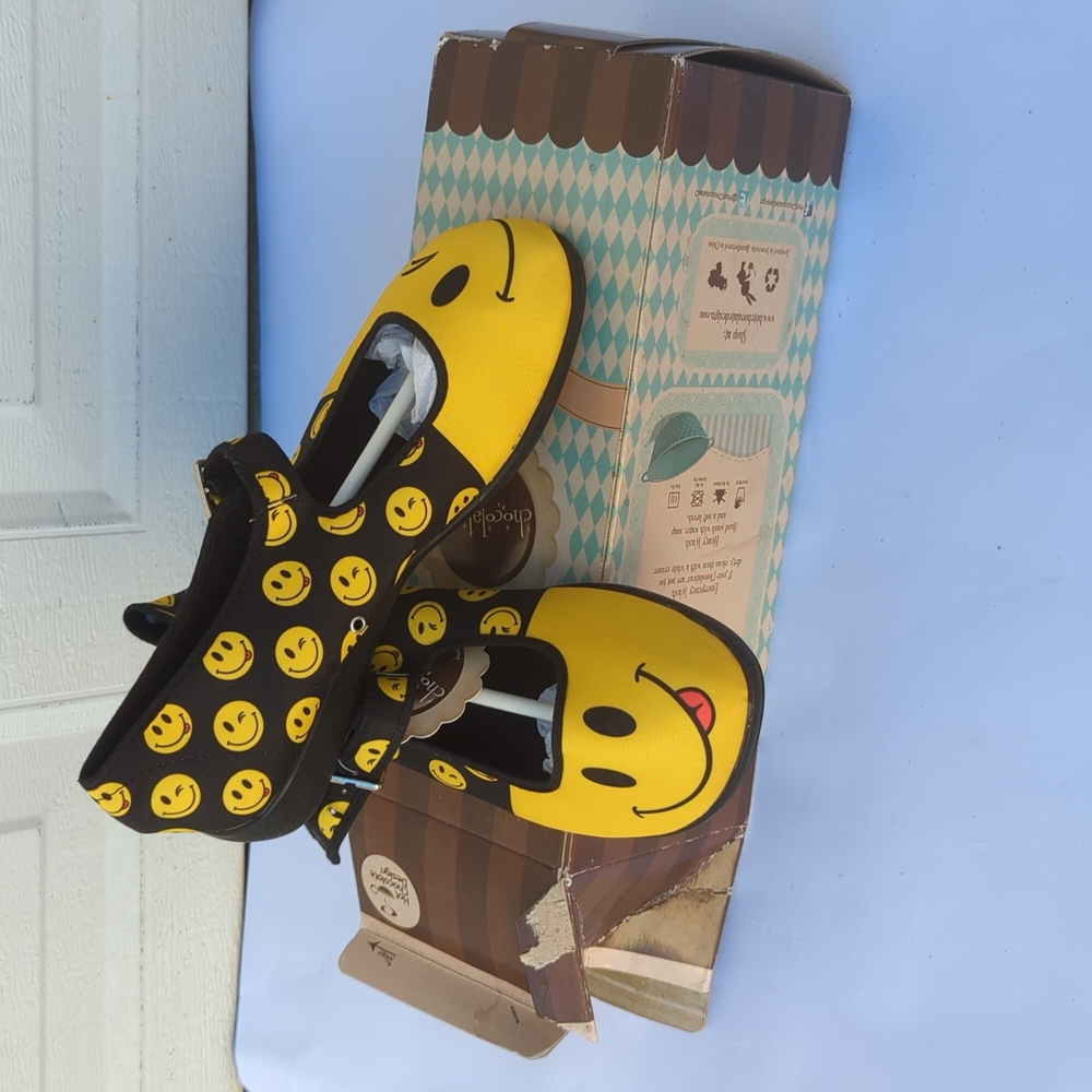 Hot Chocolate Smiley Mary Janes. New in Open Box. Size 5 or EU 35.